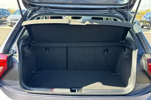 MJ72LNG Volkswagen Polo 1.0 TSI Life 5dr **REAR CAMERA** Thumbnail #6