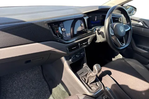 MJ72LNG Volkswagen Polo 1.0 TSI Life 5dr **REAR CAMERA** Thumbnail #14