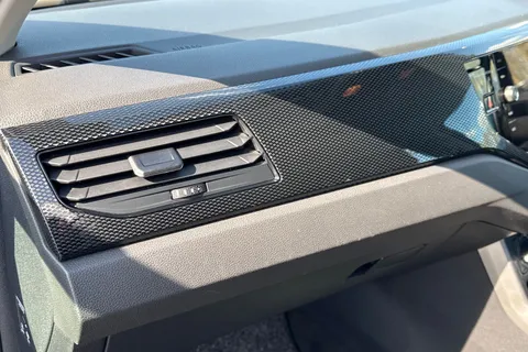 MJ72LNG Volkswagen Polo 1.0 TSI Life 5dr **REAR CAMERA** Thumbnail #27