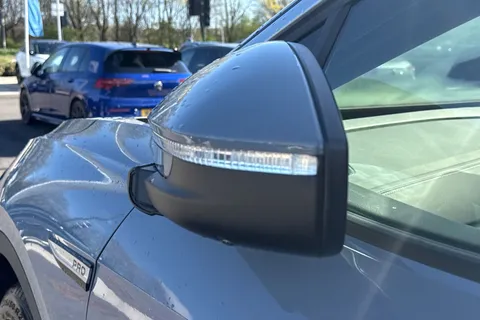 DA25BSU Volkswagen ID.5 128kW Max Pro 77kWh 5dr Auto | Rear Camera | ACC Thumbnail #29