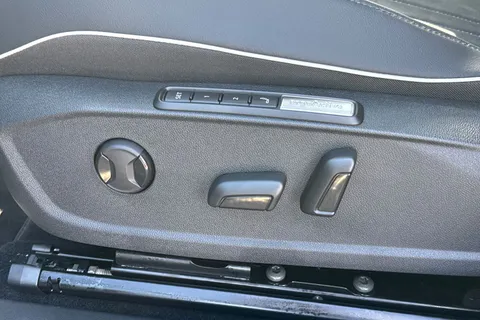 DA25BSU Volkswagen ID.5 128kW Max Pro 77kWh 5dr Auto | Rear Camera | ACC Thumbnail #33