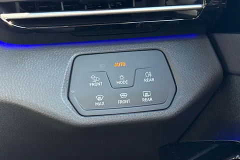 DA25BSU Volkswagen ID.5 128kW Max Pro 77kWh 5dr Auto | Rear Camera | ACC Thumbnail #35