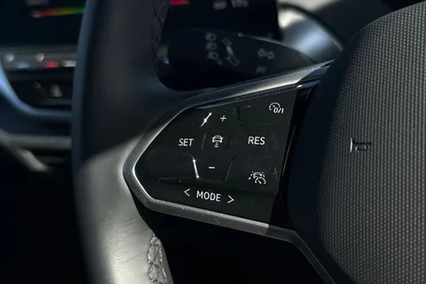 DA25BSU Volkswagen ID.5 128kW Max Pro 77kWh 5dr Auto | Rear Camera | ACC Thumbnail #44