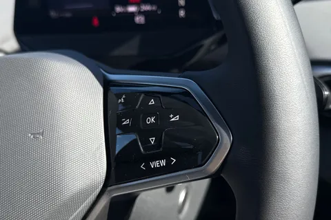 DA25BSU Volkswagen ID.5 128kW Max Pro 77kWh 5dr Auto | Rear Camera | ACC Thumbnail #45