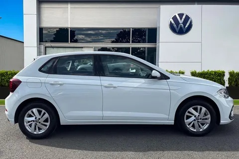 DG71AYY Volkswagen Polo 1.0 TSI Life 5dr Thumbnail #3