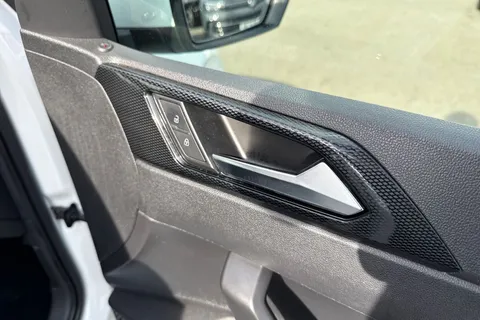 DG71AYY Volkswagen Polo 1.0 TSI Life 5dr Thumbnail #21