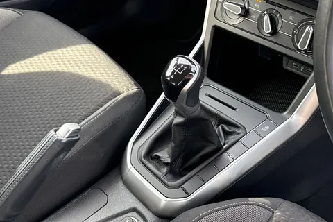 DG71AYY Volkswagen Polo 1.0 TSI Life 5dr Thumbnail #23