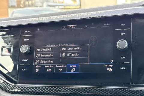 DG71AYY Volkswagen Polo 1.0 TSI Life 5dr Thumbnail #30