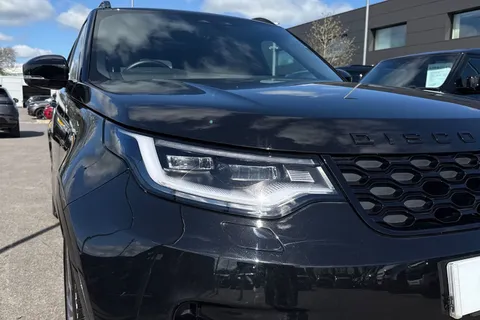 18 of 51 for Land Rover Discovery 3.0 D350 Dynamic HSE 5dr