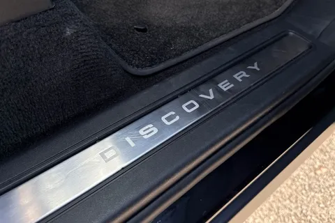 25 of 51 for Land Rover Discovery 3.0 D350 Dynamic HSE 5dr