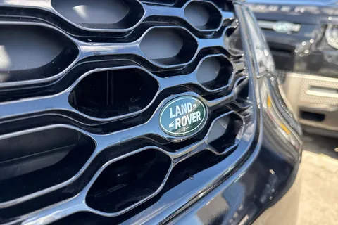 29 of 51 for Land Rover Discovery 3.0 D350 Dynamic HSE 5dr