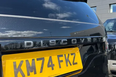 34 of 51 for Land Rover Discovery 3.0 D350 Dynamic HSE 5dr