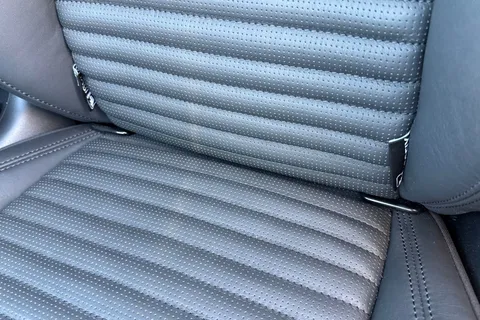 39 of 51 for Land Rover Discovery 3.0 D350 Dynamic HSE 5dr