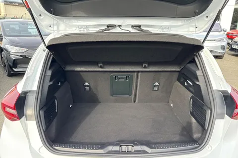 EJ23YTT Ford Focus 2.3T EcoBoost ST Auto Euro 6 (s/s) 5dr Thumbnail #7