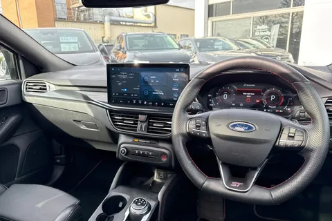 39 of 48 for Ford Focus 2.3T EcoBoost ST Auto Euro 6 (s/s) 5dr