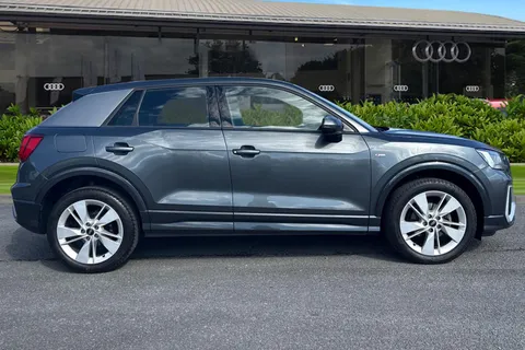 PN23MUU Audi Q2 S line 35 TFSI  150 PS S tronic Thumbnail #4