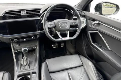 PK24OGV Audi Q3 Black Edition 35 TFSI 150 PS S tronic Thumbnail #18