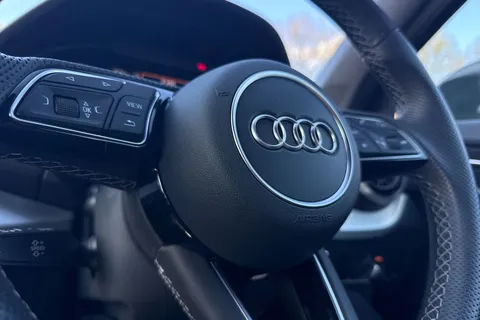 PN23MUU Audi Q2 S line 35 TFSI  150 PS S tronic Thumbnail #50