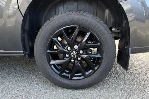 CX26JXJ Volkswagen Transporter 2.0 TDI T32 Commerce Pro Auto 4Motion SWB Euro 6 (s/s) 5dr Thumbnail #12
