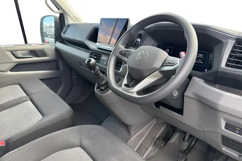 13 of 53 for VOLKSWAGEN CRAFTER 2.0 TDI 140PS Commerce High Roof Van