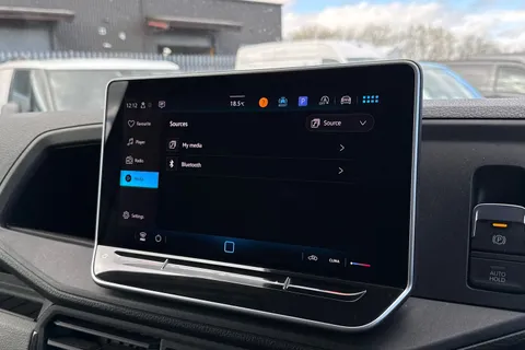 44 of 53 for VOLKSWAGEN CRAFTER 2.0 TDI 140PS Commerce High Roof Van