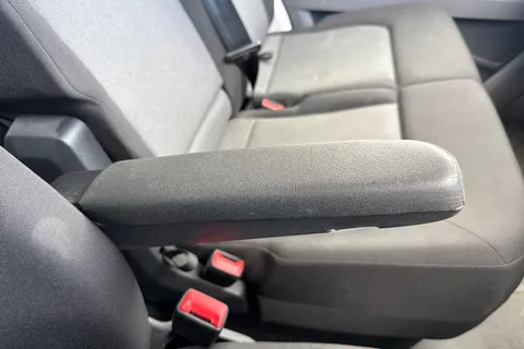 49 of 53 for VOLKSWAGEN CRAFTER 2.0 TDI 140PS Commerce High Roof Van