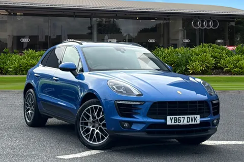YB67DVK Porsche Macan S Diesel 5dr PDK Thumbnail #2