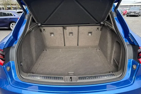 YB67DVK Porsche Macan S Diesel 5dr PDK Thumbnail #8