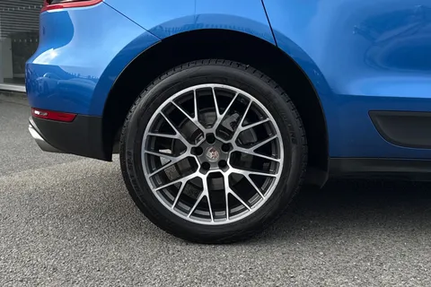 YB67DVK Porsche Macan S Diesel 5dr PDK Thumbnail #13