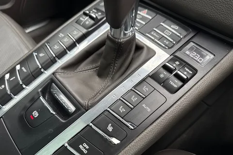 YB67DVK Porsche Macan S Diesel 5dr PDK Thumbnail #23