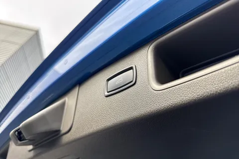 YB67DVK Porsche Macan S Diesel 5dr PDK Thumbnail #36