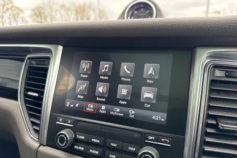 YB67DVK Porsche Macan S Diesel 5dr PDK Thumbnail #56