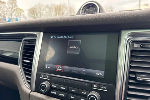 YB67DVK Porsche Macan S Diesel 5dr PDK Thumbnail #58