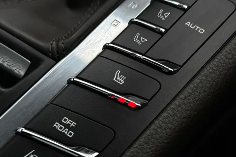 YB67DVK Porsche Macan S Diesel 5dr PDK Thumbnail #60