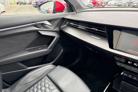 PY73GXP Audi RS 3 RS 3 Saloon Vorsprung   400 PS S tronic Thumbnail #21