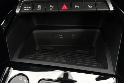 PY73GXP Audi RS 3 RS 3 Saloon Vorsprung   400 PS S tronic Thumbnail #52