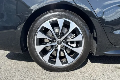 PX26JWA Audi A6 Saloon S line e-hybrid quattro 299 PS S tronic Thumbnail #11