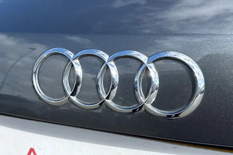 SN22BME Audi Q3 Black Edition 35 TDI  150 PS S tronic Thumbnail #30