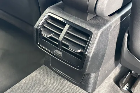 SN22BME Audi Q3 Black Edition 35 TDI  150 PS S tronic Thumbnail #34