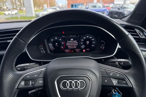 SN22BME Audi Q3 Black Edition 35 TDI  150 PS S tronic Thumbnail #44