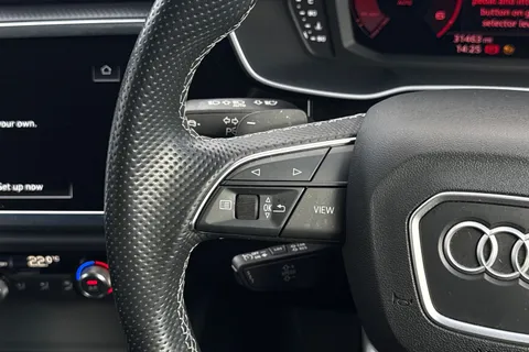 SN22BME Audi Q3 Black Edition 35 TDI  150 PS S tronic Thumbnail #45