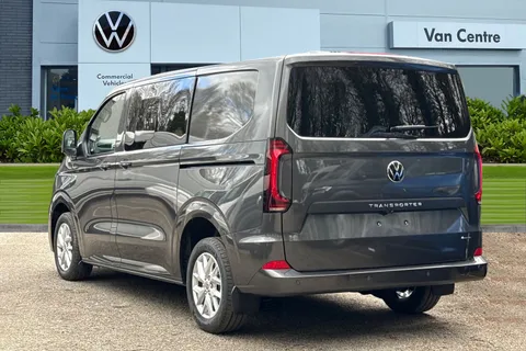 PK26UAE Volkswagen Campervan 2.0 TDI 150 Commerce Pro Kombi Van 4MOTION Auto Thumbnail #2