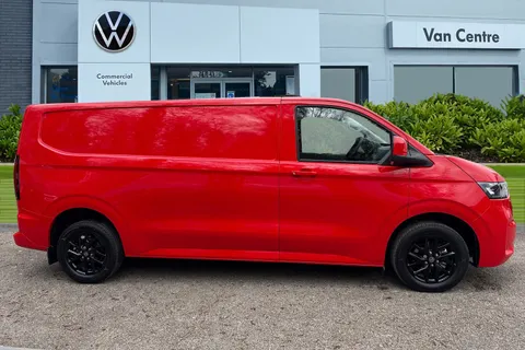 PK26UEB Volkswagen Campervan 2.0 TDI 150 Commerce Pro Van 4MOTION Auto Thumbnail #3