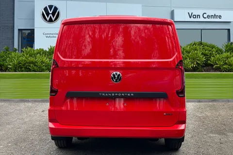 PK26UEB Volkswagen Campervan 2.0 TDI 150 Commerce Pro Van 4MOTION Auto Thumbnail #4