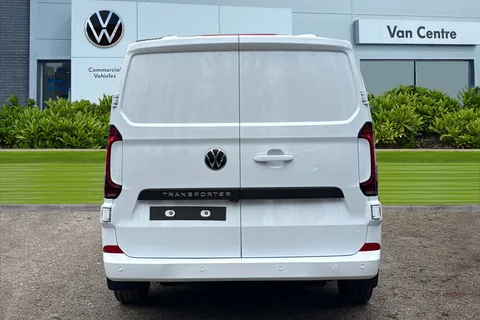 PE26ZDT Volkswagen Campervan 2.0 TDI 150 Commerce Pro Van Thumbnail #4