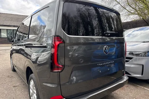 PK26UAE Volkswagen Campervan 2.0 TDI 150 Commerce Pro Kombi Van 4MOTION Auto Thumbnail #7