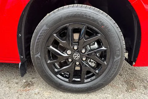 PK26UEB Volkswagen Campervan 2.0 TDI 150 Commerce Pro Van 4MOTION Auto Thumbnail #9