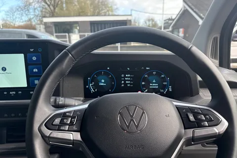 PK25VUH Volkswagen Transporter 2.0 TDI 150 Commerce Van Auto Thumbnail #17