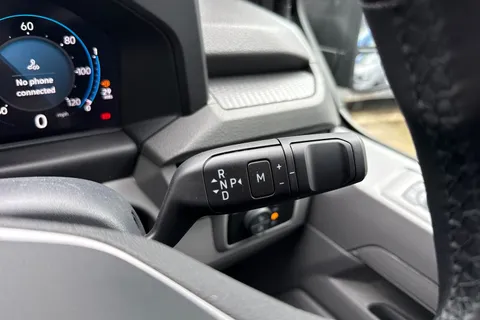 PK26UAE Volkswagen Campervan 2.0 TDI 150 Commerce Pro Kombi Van 4MOTION Auto Thumbnail #22