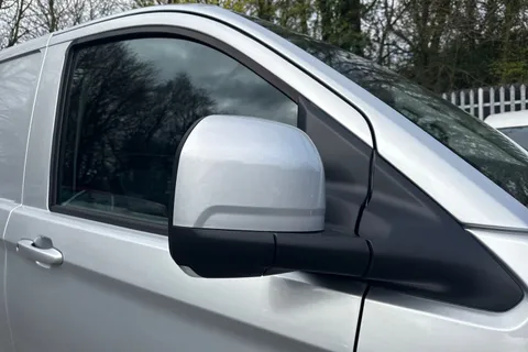 PN75NDD Volkswagen Transporter 2.0 TDI 110 Commerce Pro Van Thumbnail #27